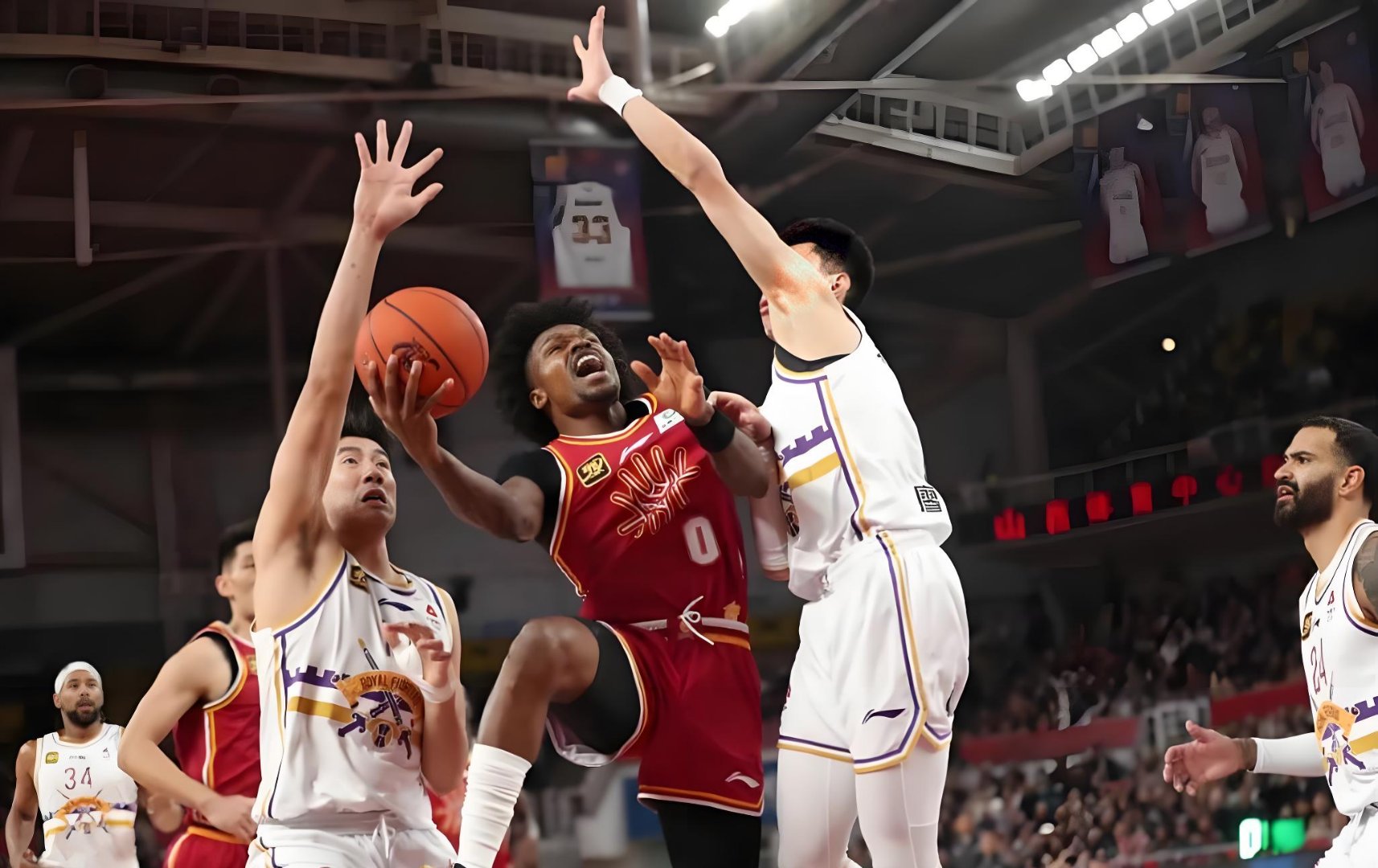 爱游戏APP-赛地聚焦——CBA常规赛清晨热度飙升，里昂防线松动，压力陡增，球队文化再被提及的简单介绍