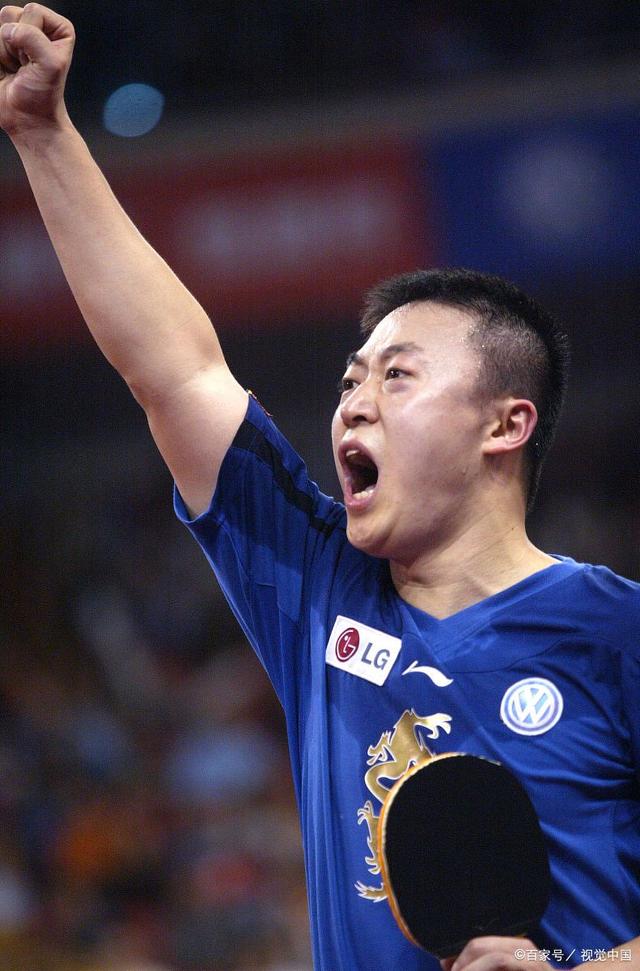 爱游戏APP-上海申花训练开放日，关键时刻豪取连胜引欢呼，国王杯在即，身体对抗强度拉满的简单介绍